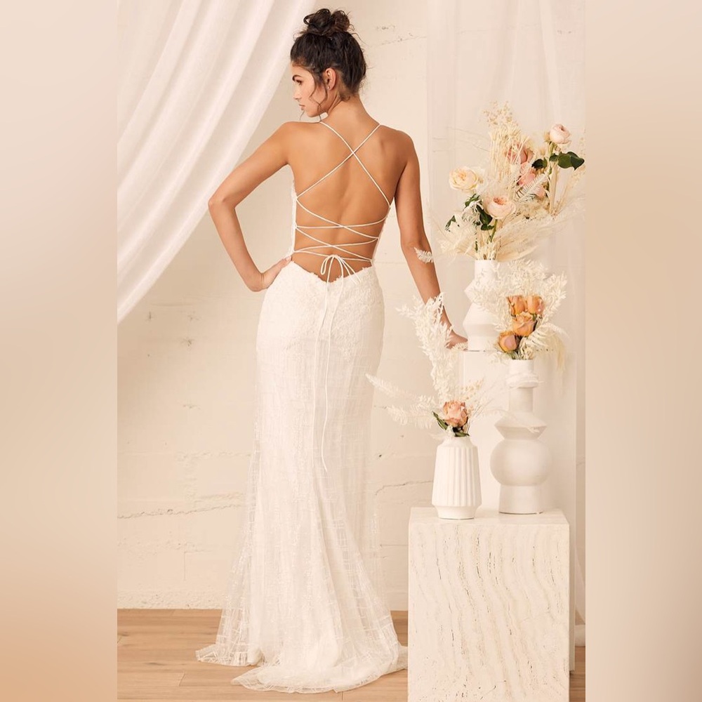 Lulu's White Lace Plunging V-Neck Spaghetti Strap Wedding Dress - Picture 3 of 10